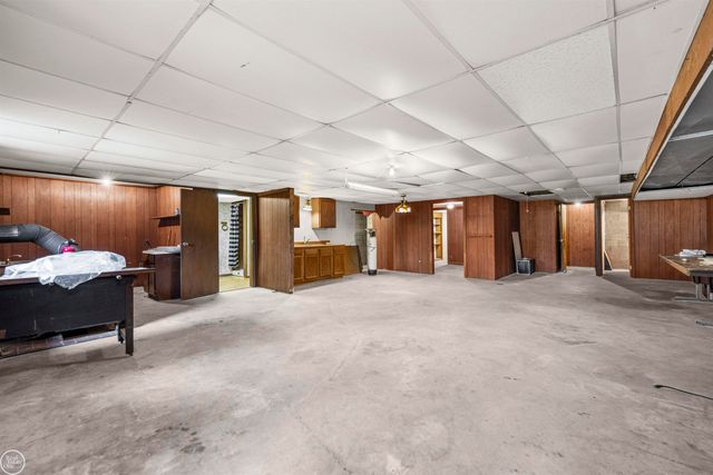 238 Parkwood Drive, Metamora, MI 48455