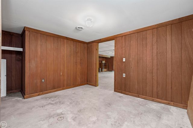 238 Parkwood Drive, Metamora, MI 48455