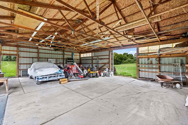 238 Parkwood Drive, Metamora, MI 48455