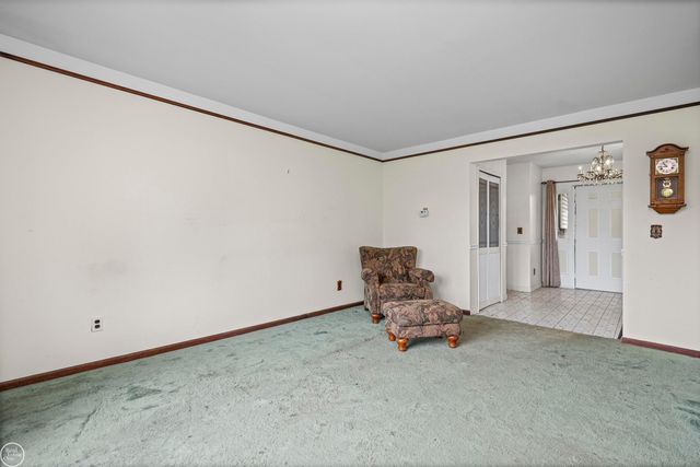 238 Parkwood Drive, Metamora, MI 48455