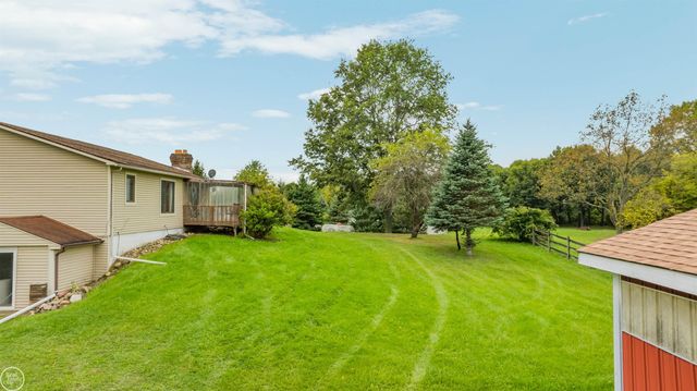 238 Parkwood Drive, Metamora, MI 48455