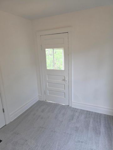 57 Richton Street, Highland Park City, MI 48203