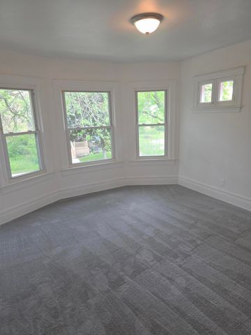 57 Richton Street, Highland Park City, MI 48203
