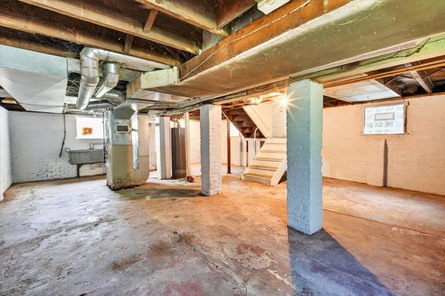 57 Richton Street, Highland Park City, MI 48203