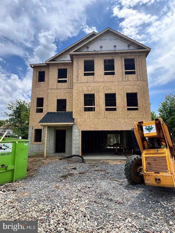 1235 SPRUCE AVE, Shady Side, MD 20764