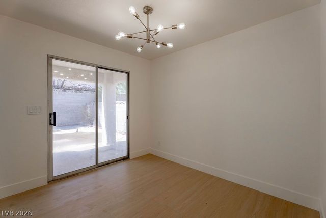 2118 Fountain Springs Drive, Henderson, NV 89074