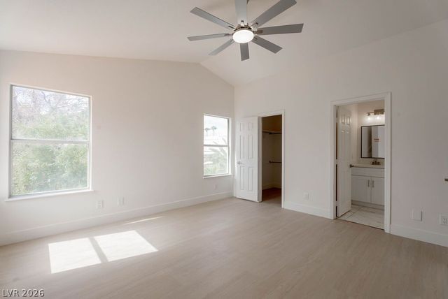 2118 Fountain Springs Drive, Henderson, NV 89074