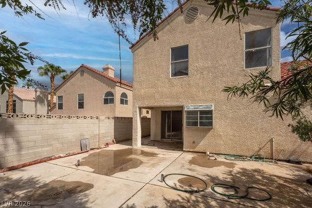 2118 Fountain Springs Drive, Henderson, NV 89074