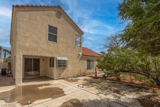 2118 Fountain Springs Drive, Henderson, NV 89074