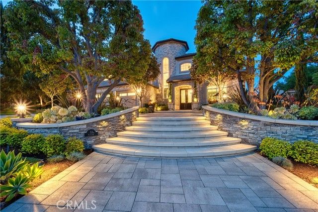 32 Panorama, Laguna Hills, CA 92679