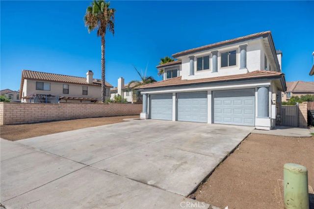 15575 La Entrada, Moreno Valley, CA 92551