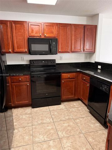 3172 SW 128th Ter 148, Miramar, FL 33027