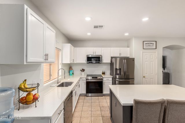 1909 S 80TH Avenue, Phoenix, AZ 85043