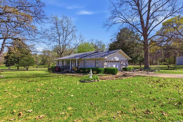 393 Brown Lane, Benton, AR 72019