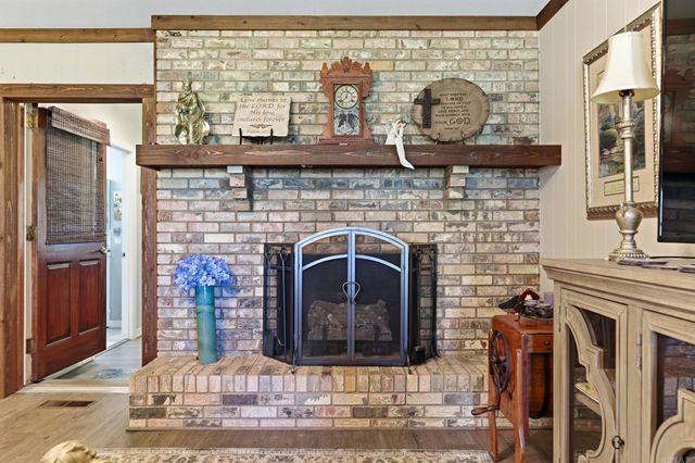 393 Brown Lane, Benton, AR 72019