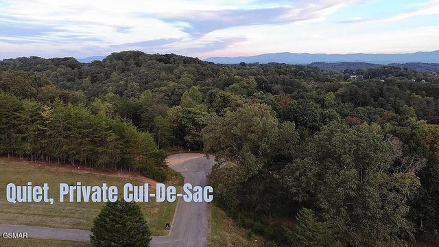 53 Kenneth Overlook, Kodak, TN 37764