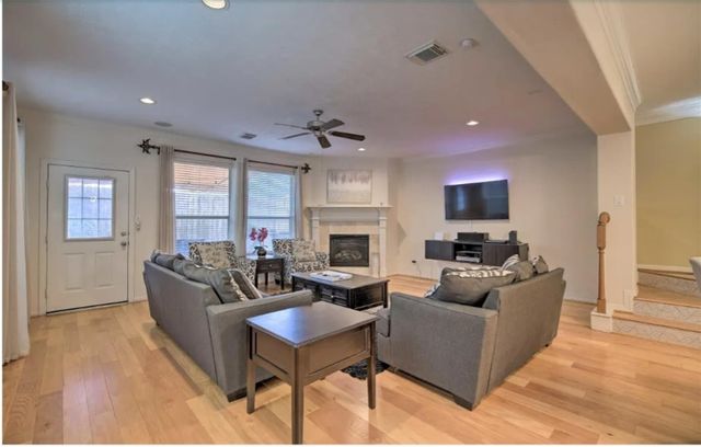 1006 Rochow Street A, Houston, TX 77019