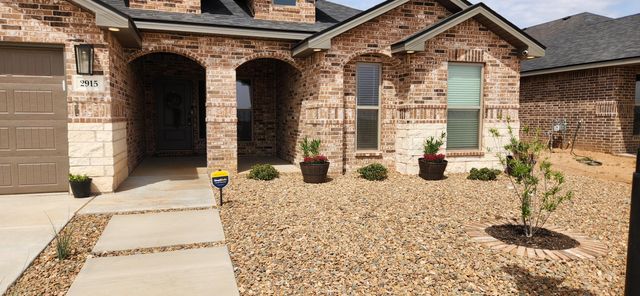 2915 Tractor Avenue, Wolfforth, TX 79382