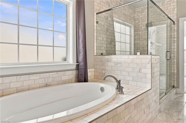 2909 Bermuda Grass LOOP, Virginia Beach, VA 23453
