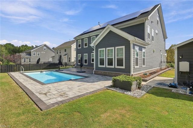 2909 Bermuda Grass LOOP, Virginia Beach, VA 23453