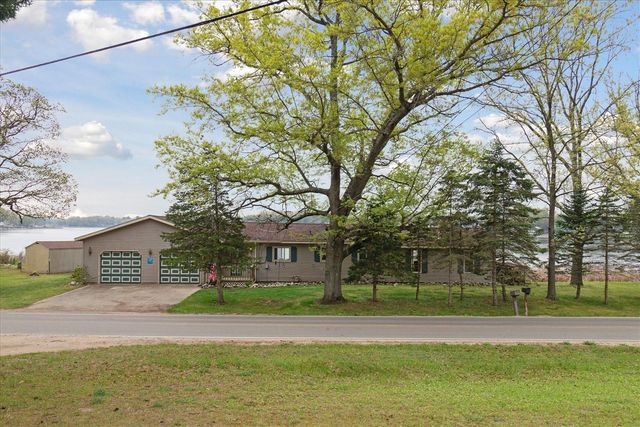 11361 W Cannonsville Road, Trufant, MI 49347