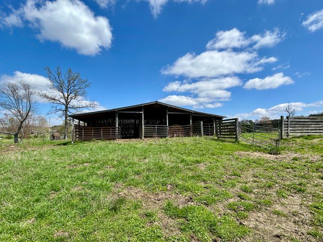 428 Dick Wilson Road, Strunk, KY 42649