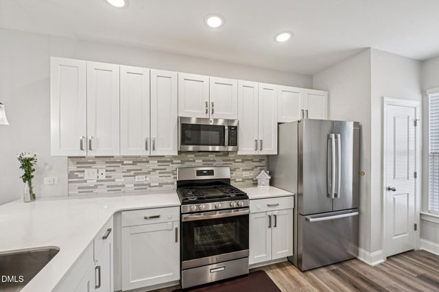 324 Old Grove Ln, Apex, NC 27502
