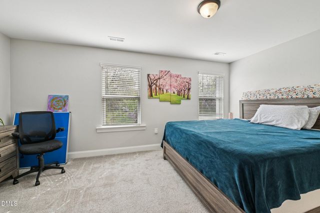 324 Old Grove Ln, Apex, NC 27502