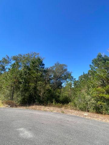 E Robinwood Dr, Moss Bluff, LA 70611