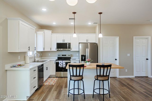 4655 E KERRY Drive, Rimrock, AZ 86335
