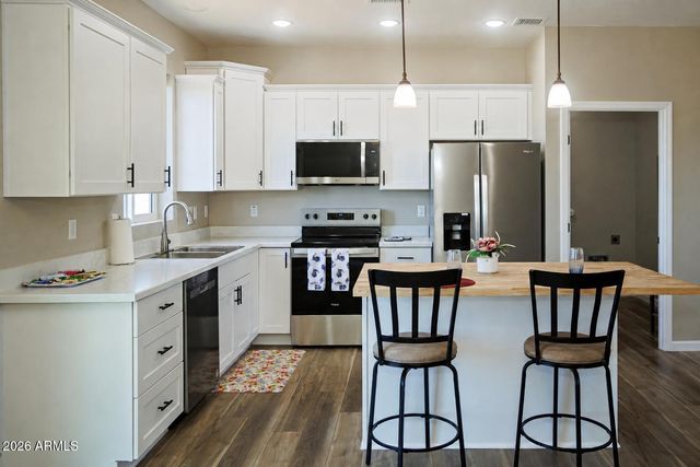 4655 E KERRY Drive, Rimrock, AZ 86335