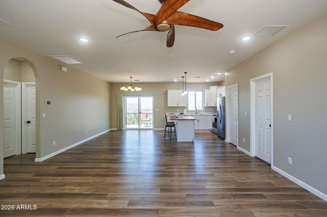 4655 E KERRY Drive, Rimrock, AZ 86335