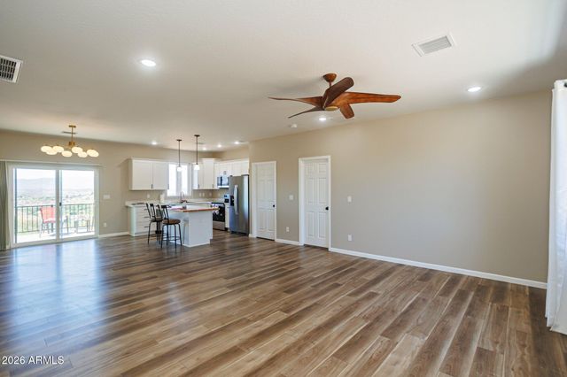 4655 E KERRY Drive, Rimrock, AZ 86335
