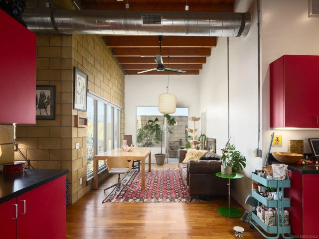 2202 30th St, San Diego, CA 92104