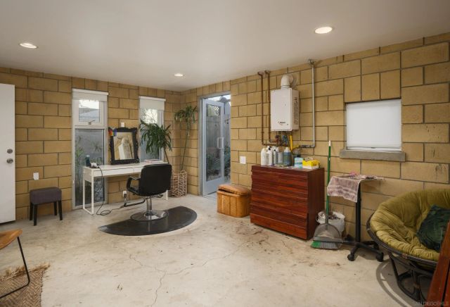 2202 30th St, San Diego, CA 92104