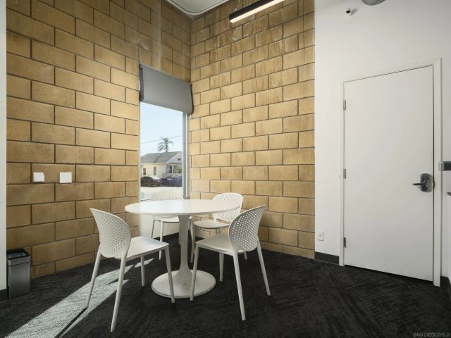 2202 30th St, San Diego, CA 92104