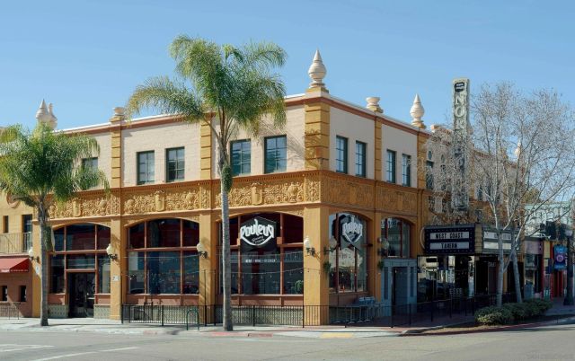 2202 30th St, San Diego, CA 92104