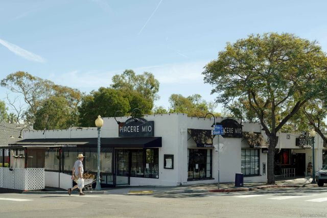 2202 30th St, San Diego, CA 92104