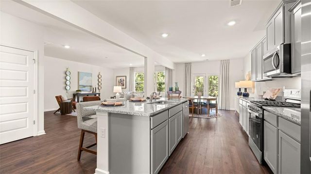 76 Weymouth Drive, Locust Grove, GA 30248