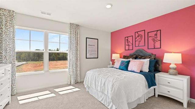 76 Weymouth Drive, Locust Grove, GA 30248