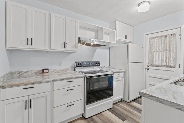 514 E Foley Street, Alvin, TX 77511