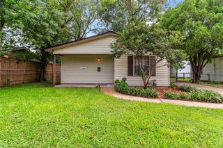 514 E Foley Street, Alvin, TX 77511