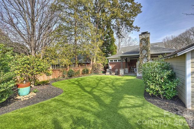 1912 Dilworth Road E, Charlotte, NC 28203