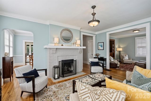 1912 Dilworth Road E, Charlotte, NC 28203