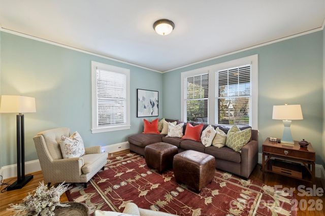 1912 Dilworth Road E, Charlotte, NC 28203