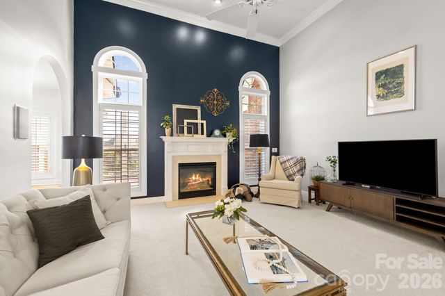 433 Gregan Court, Matthews, NC 28104