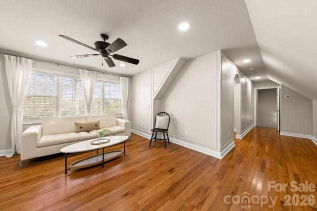 433 Gregan Court, Matthews, NC 28104