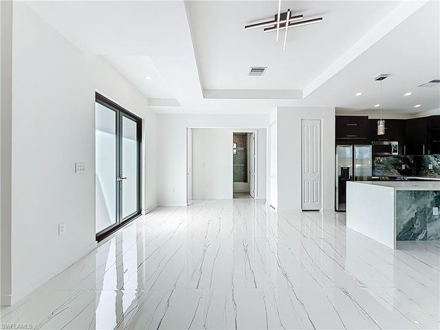 3525 43rd AVE NE, Naples, FL 34120