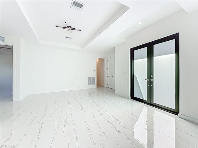 3525 43rd AVE NE, Naples, FL 34120