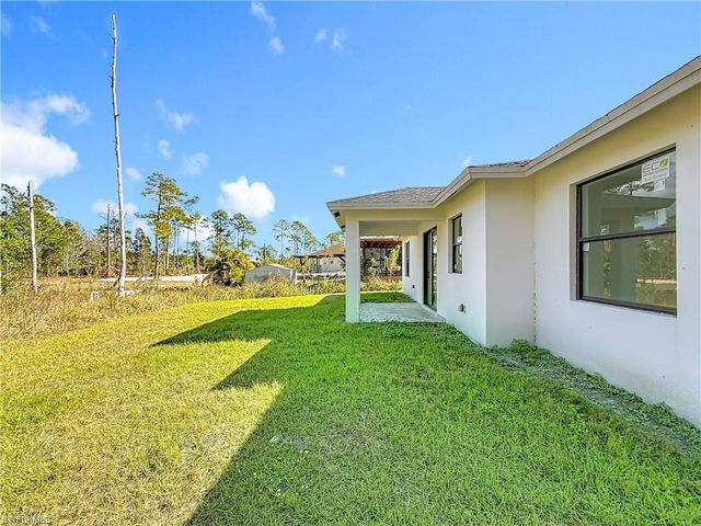 3525 43rd AVE NE, Naples, FL 34120